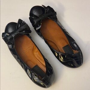 Designer Lanvin Black Patent Leather Ballet Flats w/Bow Accent Sz 39/8.5